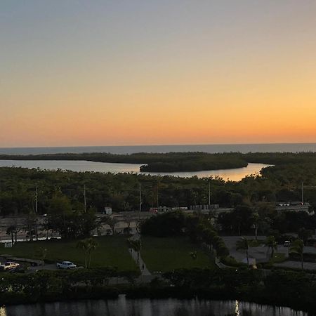 Lover'S Key Resort By Check-In Vacation Rentals フォートマイヤーズビーチ エクステリア 写真