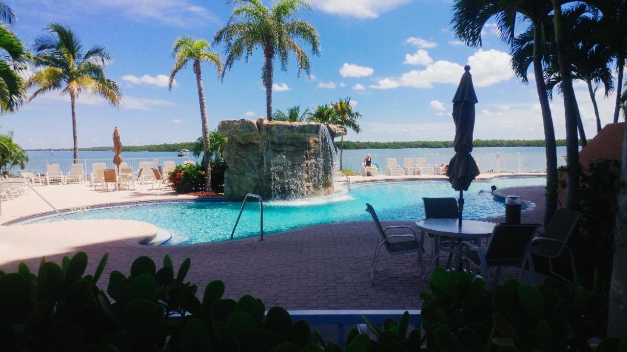Lover'S Key Resort By Check-In Vacation Rentals フォートマイヤーズビーチ エクステリア 写真